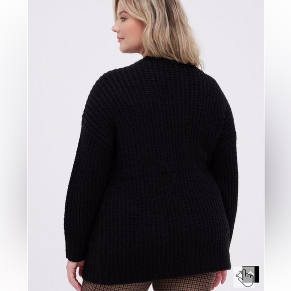 Torrid Pullover Slouchy V-Neck Tunic Sweater size 2 - Picture 2 of 4